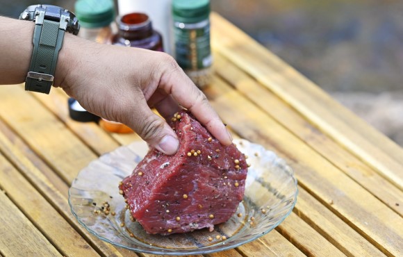 下準備が大切！柔らかジューシーな塊肉料理のコツ