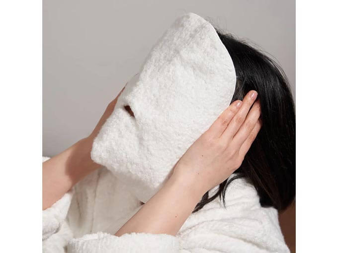 女性への予算3000円のプチプレゼントでおすすめの蒸しタオルのフェイスマスク