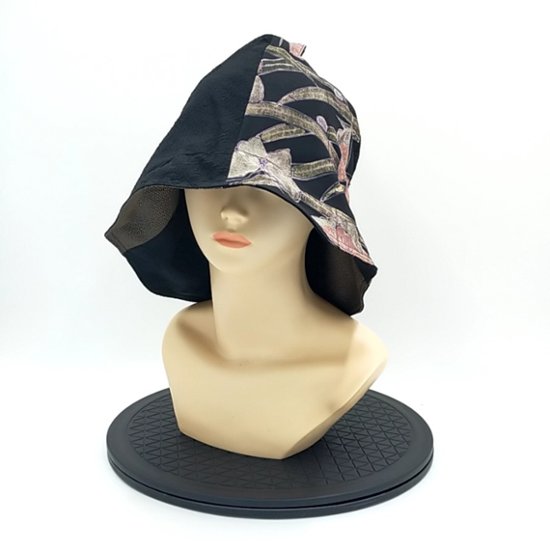 梅雨の先には猛暑の日々が待っている。“目元を守る”ことでしんどさ半減!