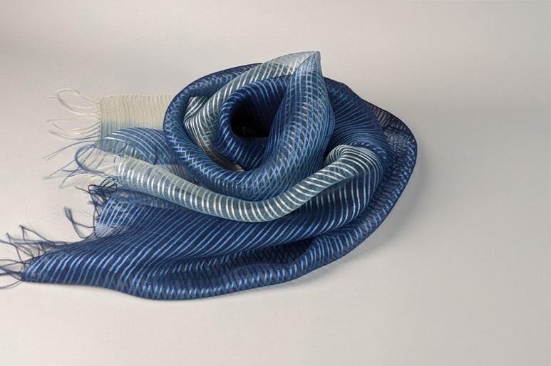 行事シーズンも安心。フォーマル感を叶える万能アイテム