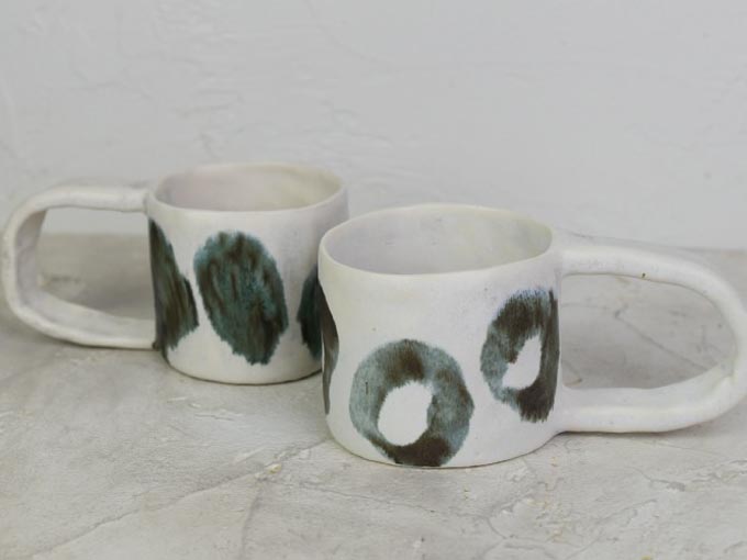 マグカップ(小黒ちはる)