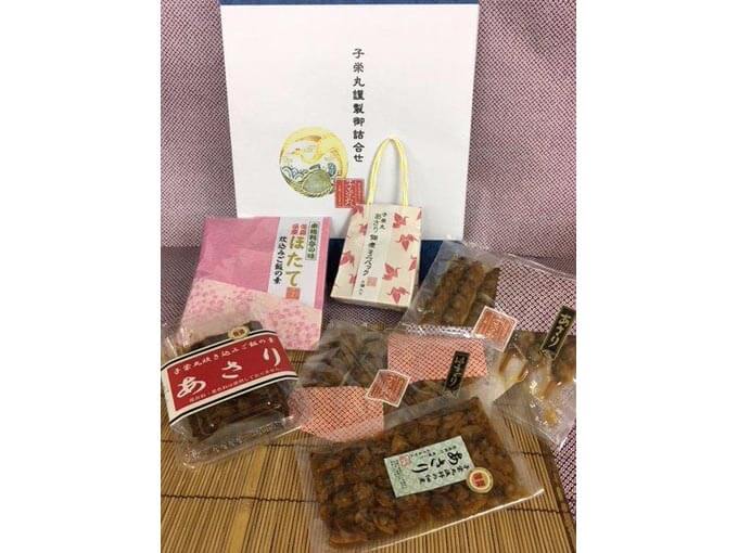 年配の方への食べ物の贈り物でおすすめの佃煮セット