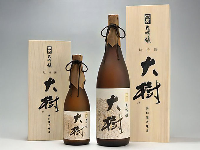 仁勇 超特選大吟醸 大樹 720ml【桐箱入り】