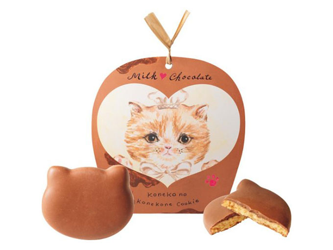 職場の人へのちょっとしたお礼のお菓子におすすめの猫の顔をモチーフにしたミルクチョコレートコーティングのクッキー