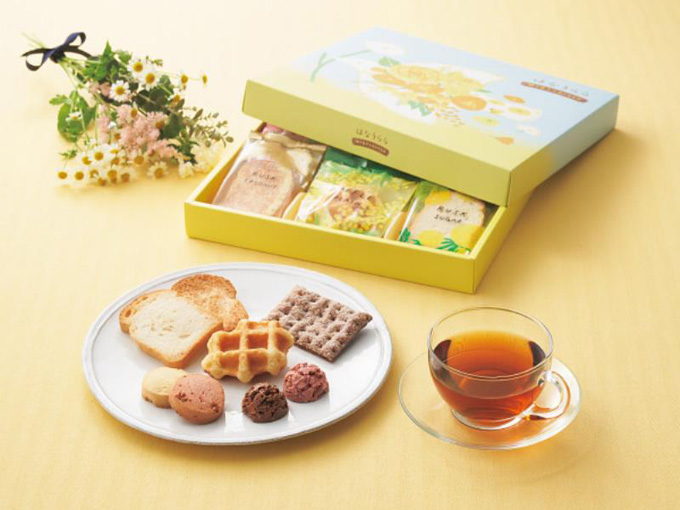 職場の人へのちょっとしたお礼のお菓子におすすめの5種類のお菓子の詰め合わせセット