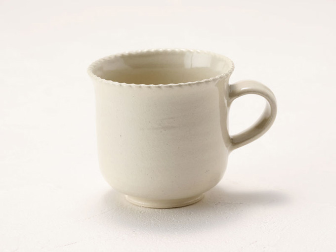 おしゃれな陶器マグカップ