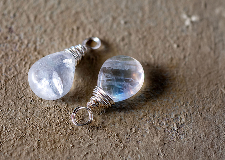 仕事帰り、そのまま遊びに。映えるピアス集合ー！