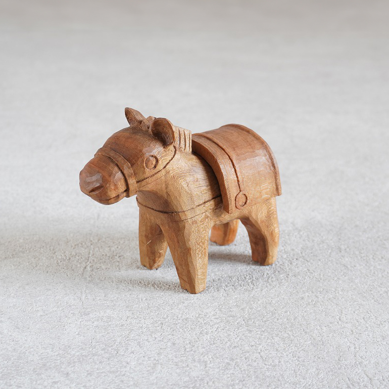 走る！はねる！ときめく！心はずむ馬モチーフ