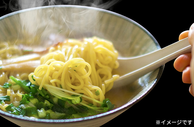 熱々のラーメン