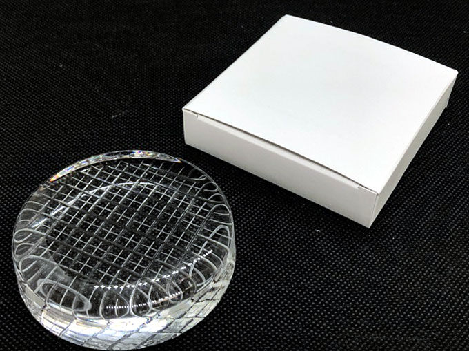 ペーパーウェイト