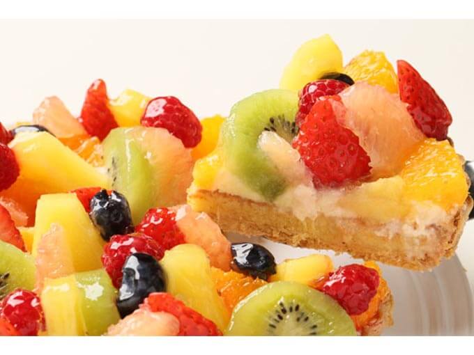 フルーツタルト６号（18cm）