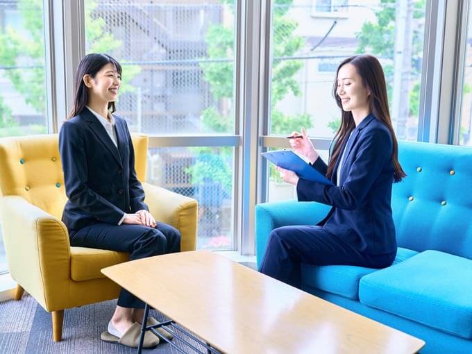 アイデア１.  社内報「独占インタビュー」サプライズ