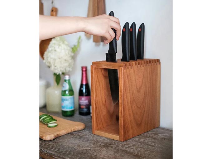 ブラックチェリーのナイフホルダー