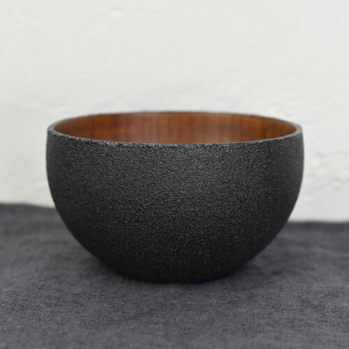 料理が引き立つ！高級感のある漆器の丸椀