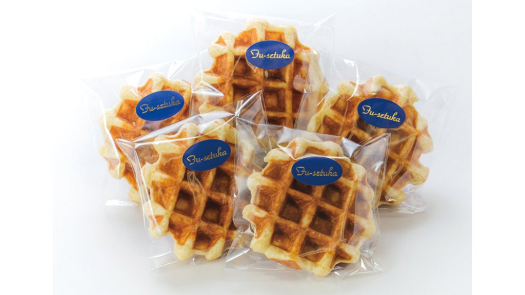 【厳選した大豆の優しい甘み。気づけば、また食べたくなる】「豆乳ワッフル」