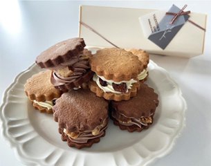 ベタつく汗にさよなら！カギはミネラルとアミノ酸でしたの画像