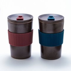 行楽を彩る、秋の日のおともの画像