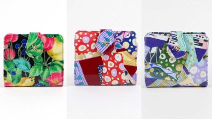 友禅染めを施した牛革財布　収納力も十分！の画像