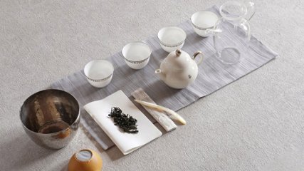  伝統と革新が融合する上質な茶器セット。中国茶の魅力を引き出す“はじめましての中国茶道具揃え”の画像