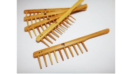 高級品をまずはリーズナブルにお試し。健康的な髪を作る“おためしブラシ”１列””の画像