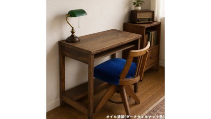 足場古材の使い古した魅力。コンパクトで組み立て不要の“レトロな棚付きデスク”の画像