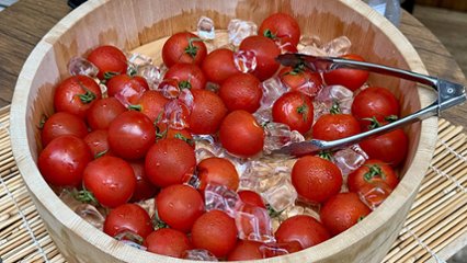 夏トマトの日の画像