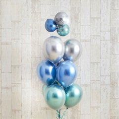 光沢に目を奪われるglossy blue balloonの画像