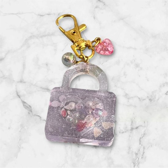 シェイカーキーホルダー レジン キーホルダー ハート 鍵 バッグチャーム ハンドメイド レジンアクセサリー クリアパープル かわいい ゆめかわ キラキラ チャーム ビーズ入り プレゼント ギフト画像
