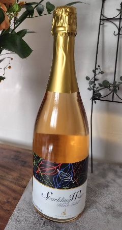 【ロゼ泡】楠ワイナリー　ブラックレーベル スパークリング NVの画像