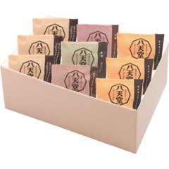 2025年お歳暮特別企画 八天堂　くりーむパン９個詰合せ【全国送料無料】の画像