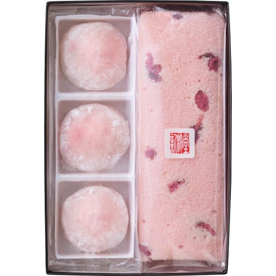 新杵堂　桜ふわふわ・苺ムース大福セット 1745430画像