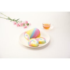 【母の日専用】新杵堂　レインボーロール商品のお届け期間：5.6(水)～5.10(日)。5月1日以降のご注文は「遅れてごめんね」対応となります。画像