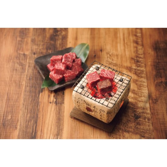 【母の日専用】鹿児島県産黒毛和牛モモひとくちステーキ（３００ｇ）商品のお届け期間：5.6(水)～5.10(日)。4月27日以降のご注文は「遅れてごめんね」対応となります。画像