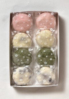 【北海道直送】 六美 和大福8個セット 【全国送料込】(沖縄・離島除く)の画像