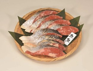 【北海道直送】 カネサン佐藤水産 紅鮭粕漬 【全国送料込】(沖縄・離島除く)の画像