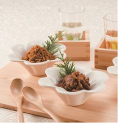 【北海道直送】  三國推奨　北海道牛肉大和煮＆鮭ほぐしセット MHB画像