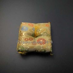 小菊綴れ角布団 3.5号の画像
