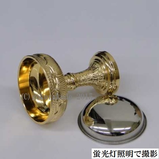 仏飯器・ブッキ（ご飯の入れ物）／真鍮DK製　本金メッキ（蓮ブッキ）　１．8寸 画像