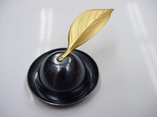 ローソク消し 木の葉 s画像