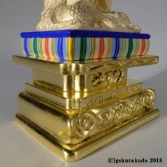 日蓮聖人像 2寸 檜 金箔台座（国産）画像