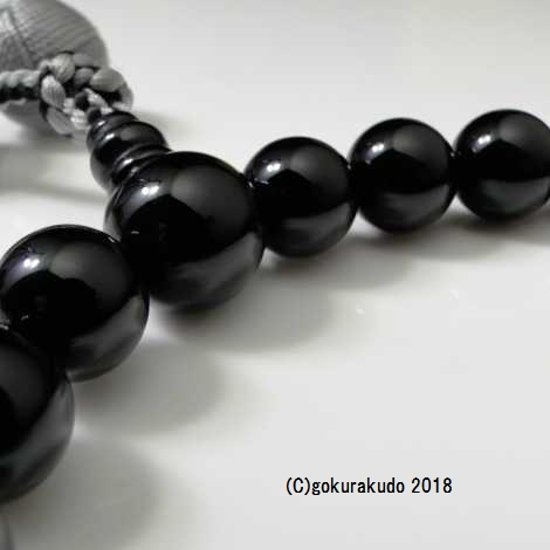 数珠 男性用 総ブラックオニキス 主玉（おもだま）22個入 正絹利休房４番（シルバーグレー系色）画像
