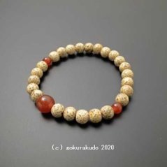 数珠ブレス 星月菩提樹 尺2玉 瑪瑙(メノウ)入りの画像