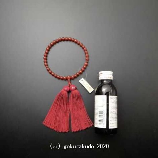数珠 女性用 総メノウ、主玉(おもだま)7ｍｍ正絹頭付き房エンジ色画像