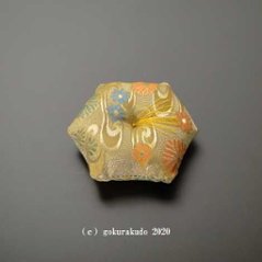 小菊綴れ六角布団　2.5寸の画像