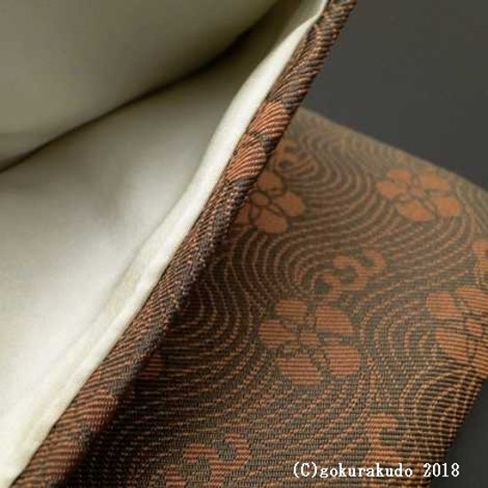 数珠入れ 正絹 名物裂 波に梅鉢（濃い茶系色）画像