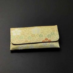 正絹古代裂数珠入れ（S印）天神唐草紋の画像