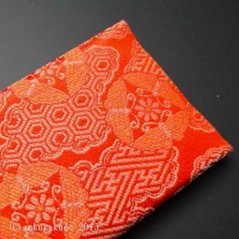 正絹2つ折り数珠入れ 朱地（K-２-H） 画像