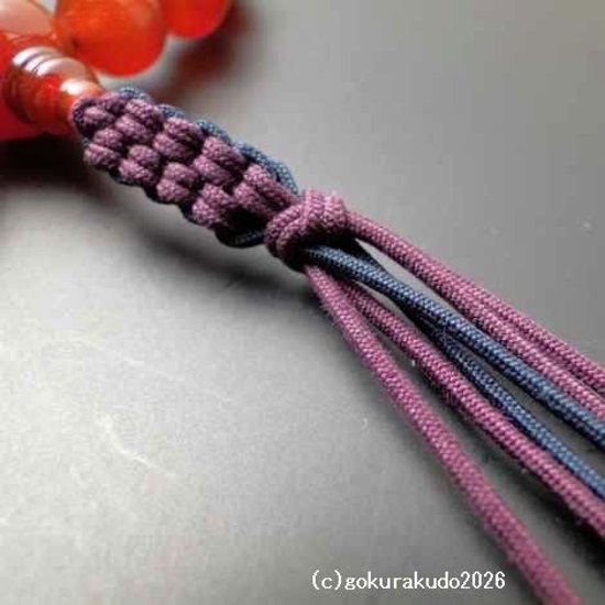 数珠 男性用 総メノウ(主玉22個入)、正絹紐房6本組画像