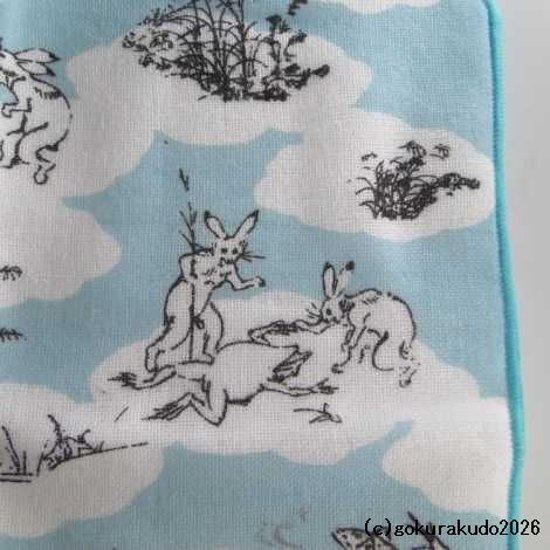 ガーゼタオルハンカチ 鳥獣人物戯画（相撲）ブルー画像