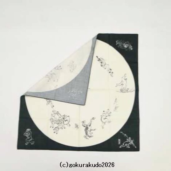 鳥獣人物戯画風呂敷〔68×68cm〕相撲 丸窓 モスグリーン 綿100％（日本製）画像